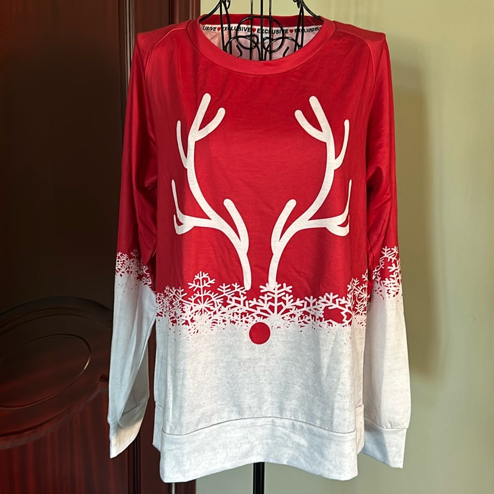 Rudolph the deer light sweat shirt